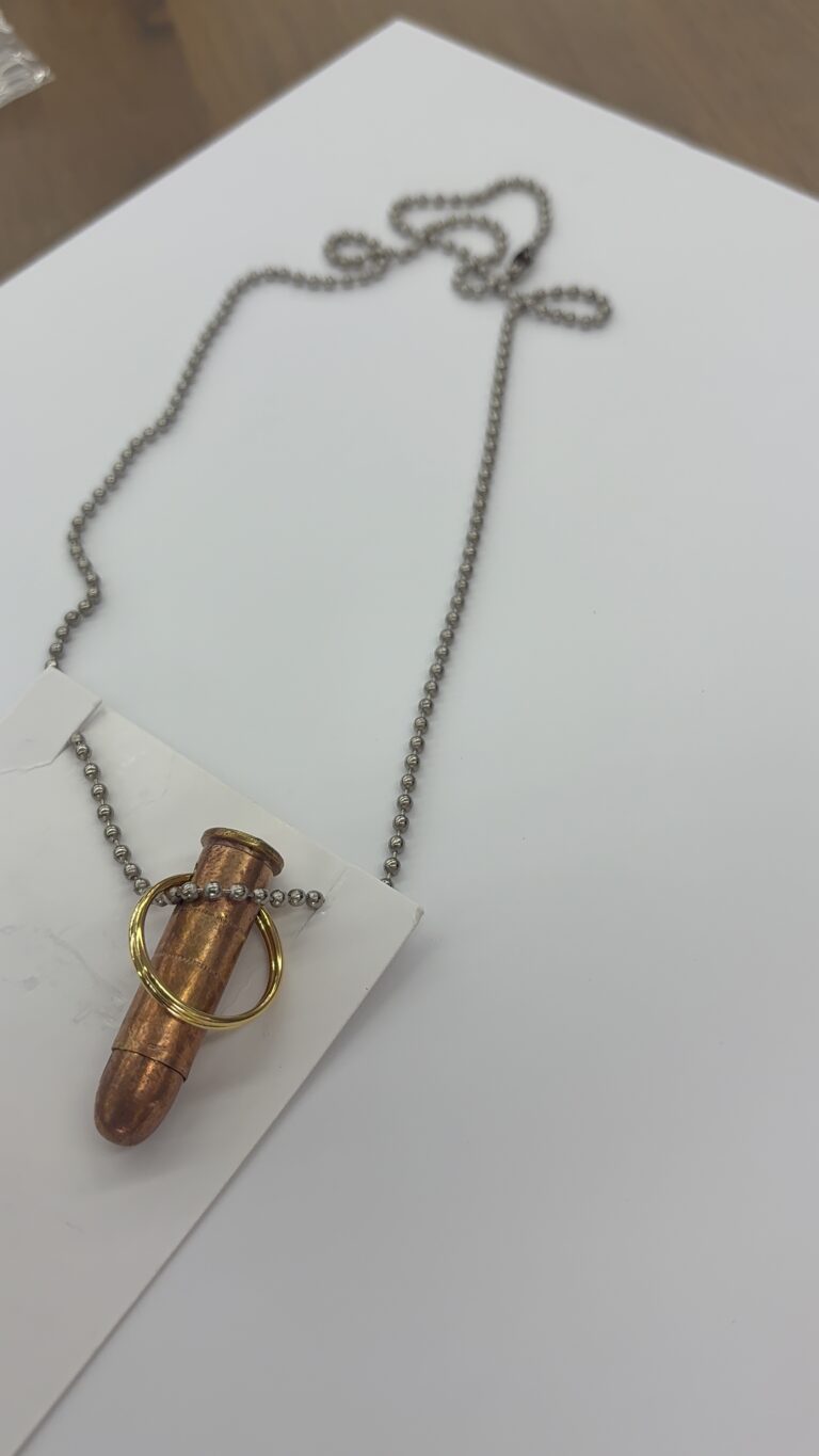 弾丸ペンダント(5.56mm)